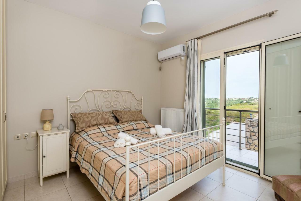 Adelinas' Apartment Argostoli  Eksteriør billede